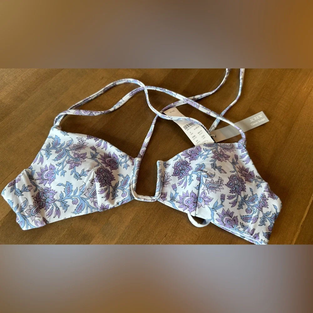 🩵 J. Crew Halle bikini top in Classic Sculpt 🩵